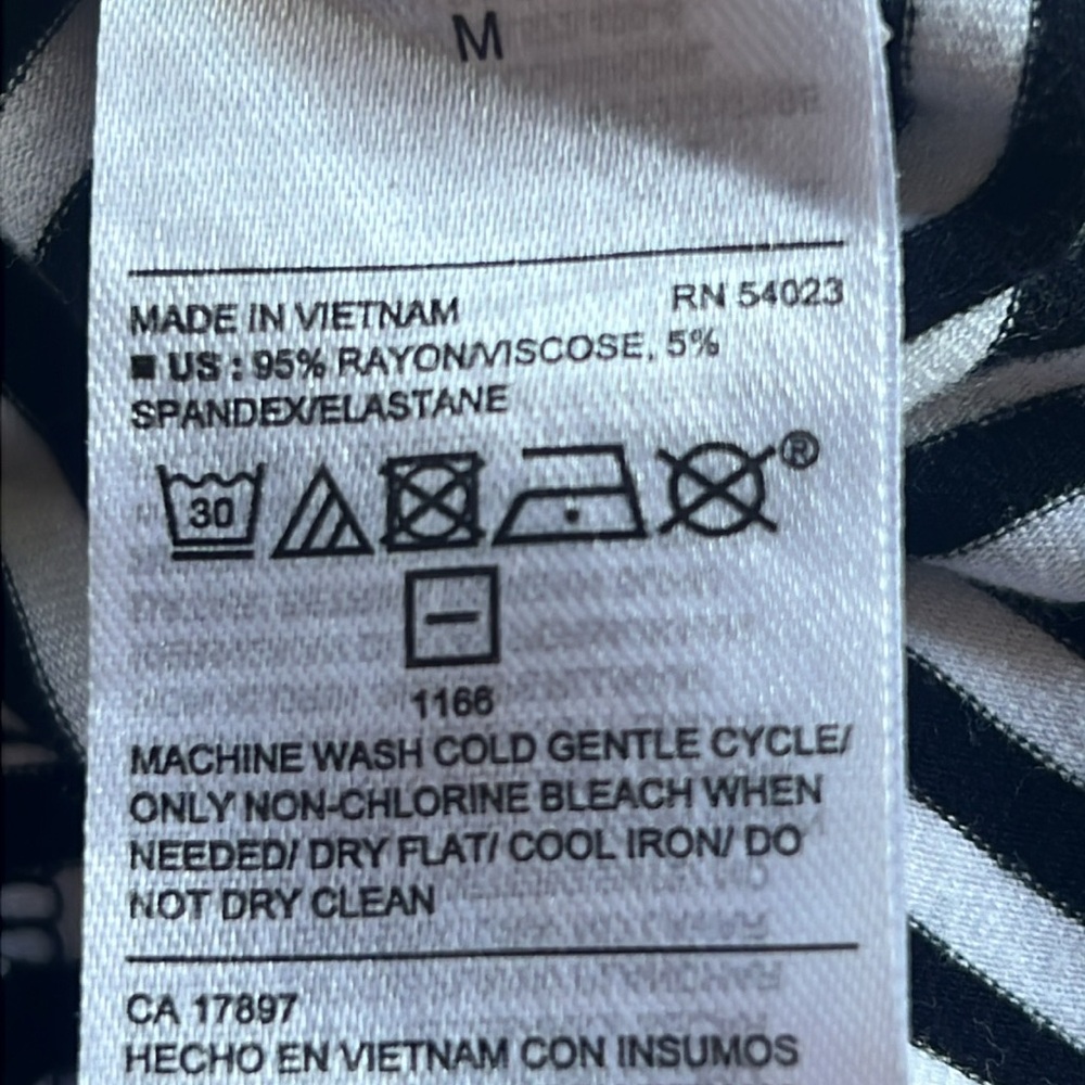 OLD NAVY HIGH NECK SWING DRESS …….437 - Picture 8 of 10
